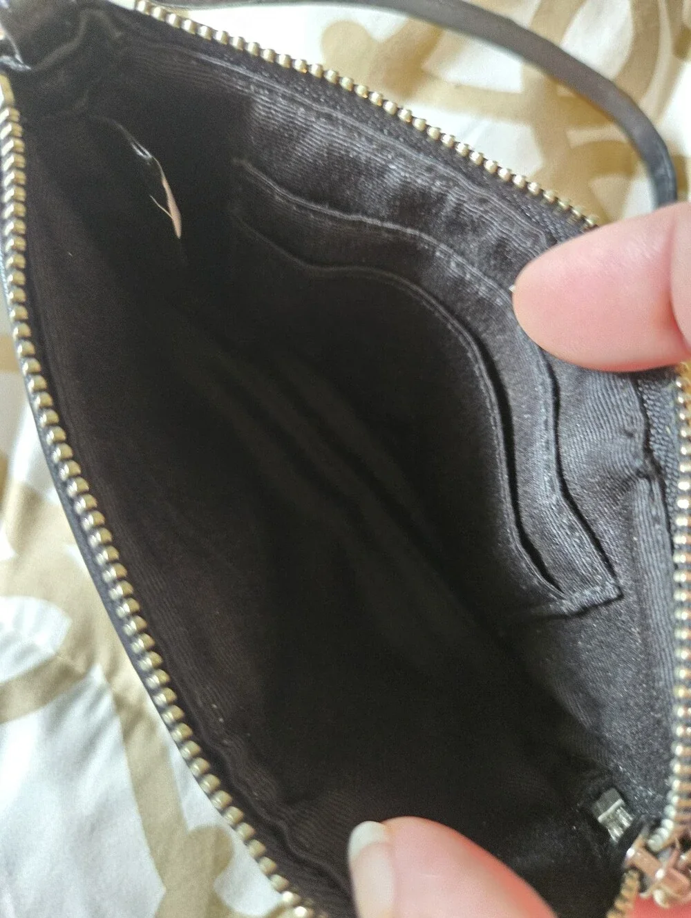 NWOT Coach Signature Canvas Corner Zip Wristlet Black Grey